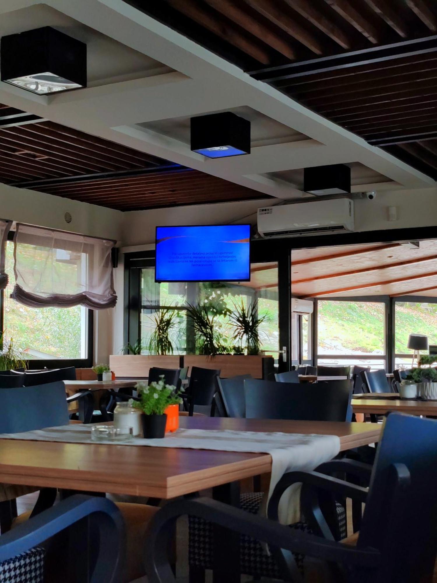 Ćuprija Cruiser Restoran מראה חיצוני תמונה